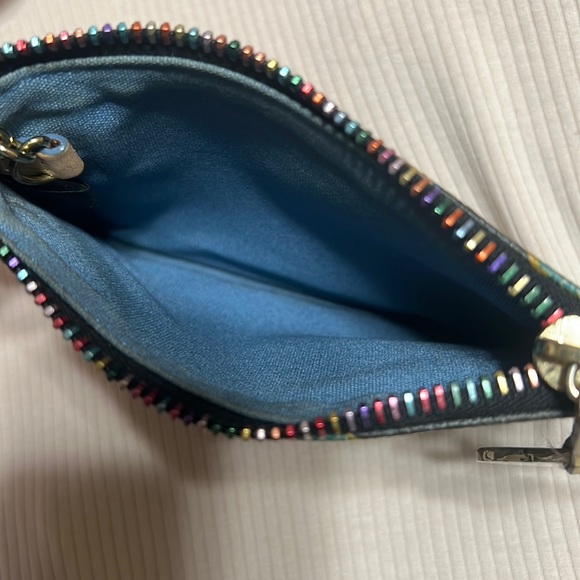 🌈 Rainbow Zipper Hearts Dooney and Bourke card holder keychain pouch - Picture 4 of 8